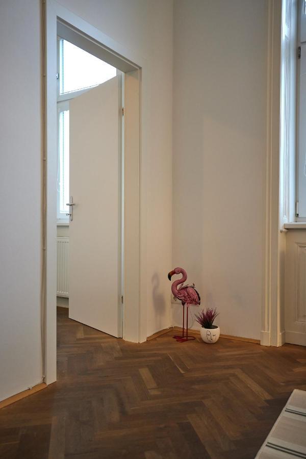Self-Check-In & Perfect Metro Connection I Apartment Wien Ngoại thất bức ảnh