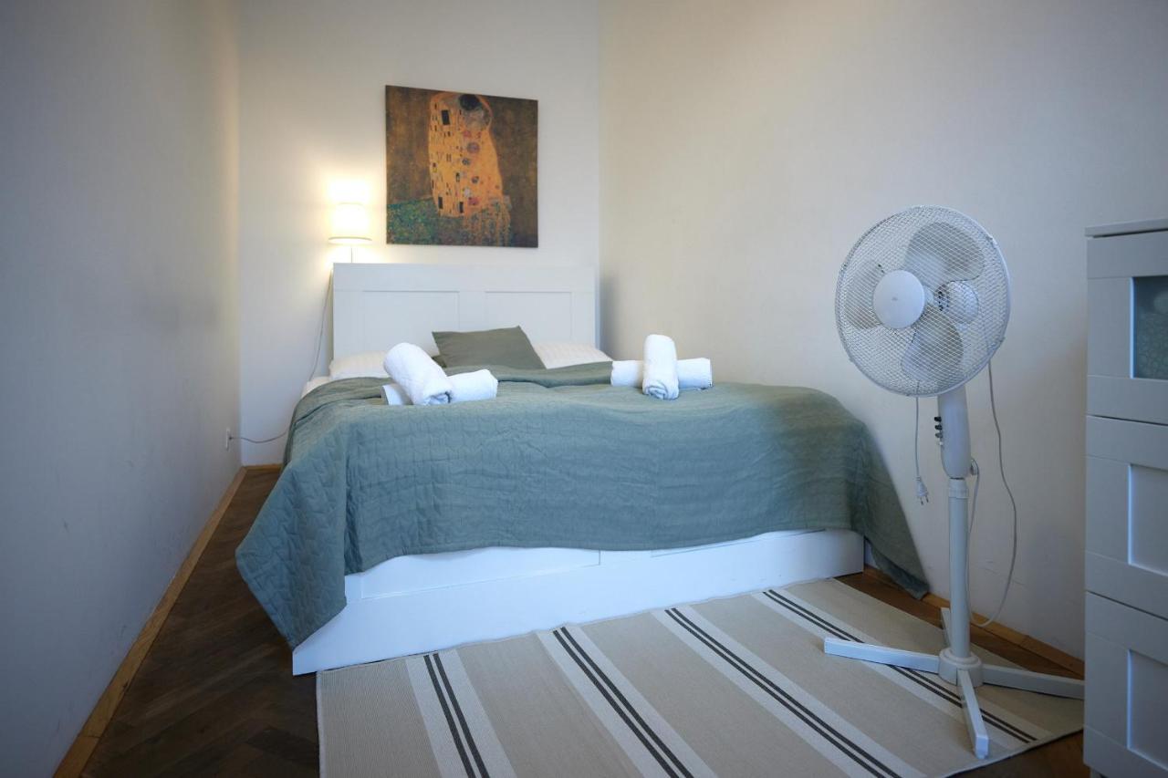 Self-Check-In & Perfect Metro Connection I Apartment Wien Ngoại thất bức ảnh